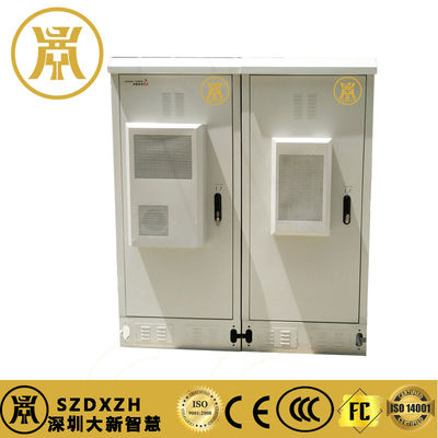 2 Abteilungen Außenstromschrank IP55 Backup Batterie Schrank mit Kühlung