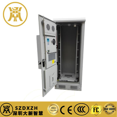 40U Außen-Telekommunikationsschrank IP55 / IP65 19 Zoll Rack Gehäuse mit Klimaanlage