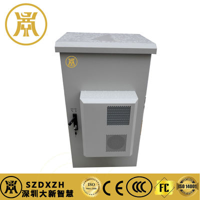 Aussenbatterie-Schrank mit integrierter Batterie-Speicherkabine mit Klimaanlage und PDU